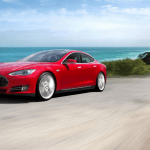 Tesla Arabaları Bir Gecede Otonom Olacak