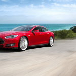 Tesla 90.000 Model S Aracını Emniyet Kemerlerini Tekrar Kontrol Etmek İçin Geri Çağırıyor