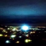 Meksika’nın 8.2 Büyüklüğündeki Depremine Tuhaf ‘Deprem Işıkları’ Eşlik Etti