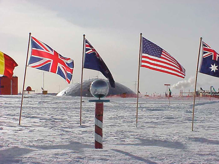 Sembolik Güney Kutup noktası
