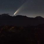 SpaceX’in Uyduları, NEOWISE Kuyruklu Yıldızı’nın Fotoğraflarını Berbat Etmeye Devam Ediyor