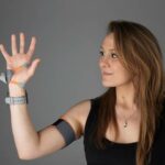 Robotik ‘Üçüncü Baş Parmak’ Kullanımı, Elin Beyindeki Temsilini Değiştirebiliyor