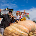 Pumpkin-Weigh-Off-winner-Brandon-Dawson-of-Santa-Rosa-California[1]