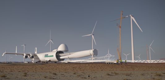 Dünyanın En Büyük Uçağı, Rüzgar Türbini Bıçakları ve Savaş Uçakları Taşıyacak