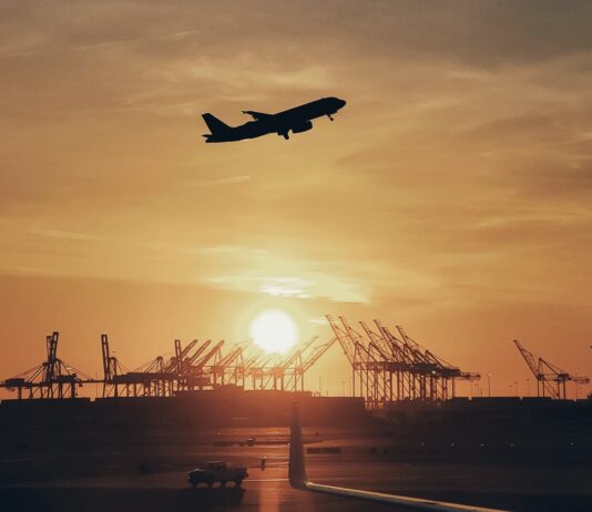 Sürdürülebilir Havacılık Yakıtı ile İlgili Tüm Yanıcı Sorularınızı Cevaplıyoruz